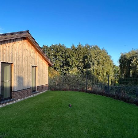Ferienhaus Auszeit Mit Sauna Schwarz Екстериор снимка